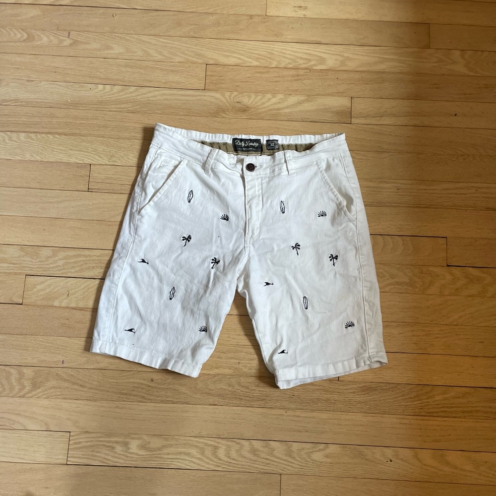 Laundry By Shelli Segal White Flat Front Shorts